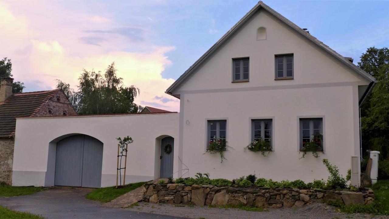 Orechovy Dvur Velke Nepodrice Esterno foto