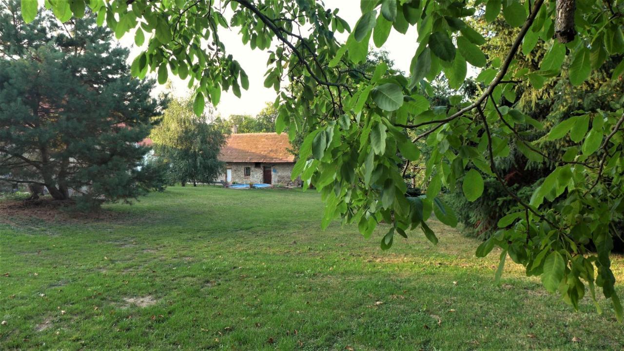Orechovy Dvur Velke Nepodrice Esterno foto